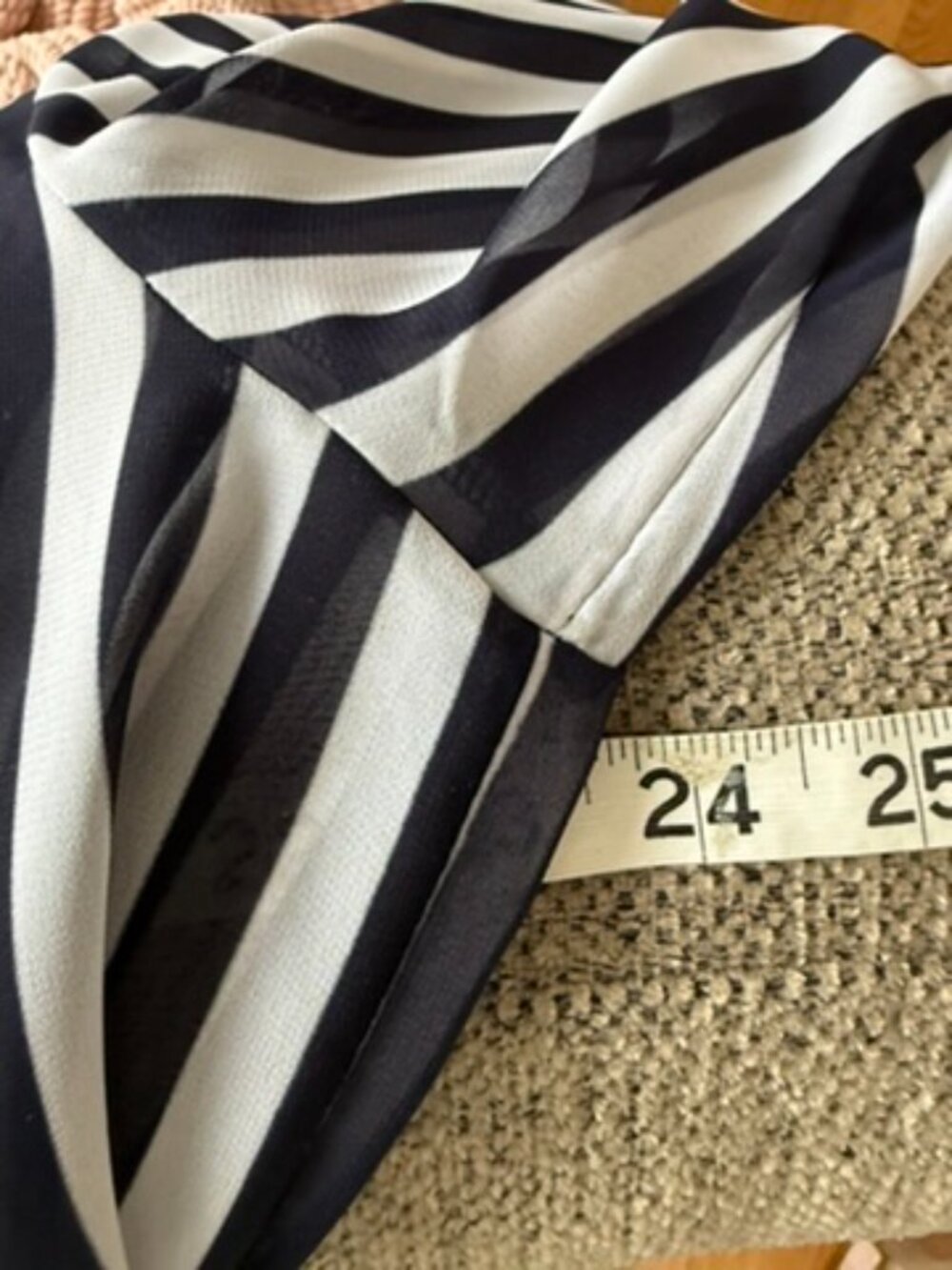 $90 Retail – Joseph Ribkoff Black White Sheer Stripe Blouse Career Chic Top - Picture 7 of 7